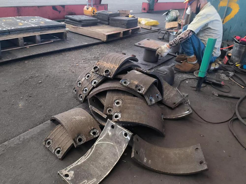 安徽堆焊耐磨板切割定制件