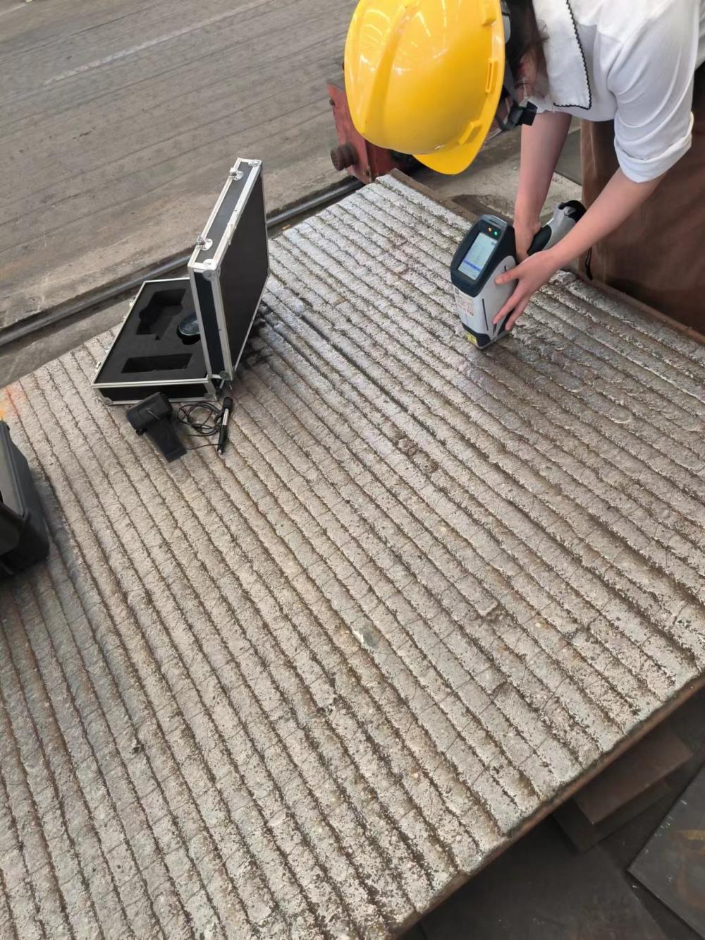 安徽高铬耐磨板8+6 10+4 12+8